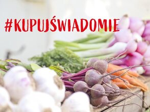 Obrazek przedstawia polskie warzywa: buraki, czosnej, marchew, ceubula. Na obrazku napis #kupujświadomie