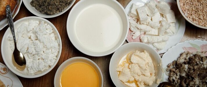 Zdjecie przedstawia prdukty spożywcze