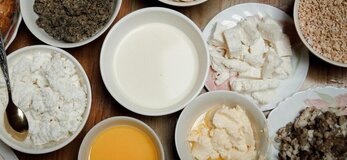 Zdjecie przedstawia prdukty spożywcze