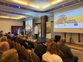 Obrazek przedstawia moderatorkę forum