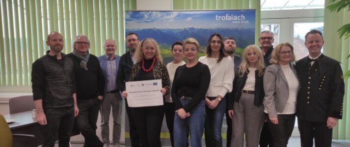 Obrazek przedstawia uczestników w urzędzie gminy Trofaiach