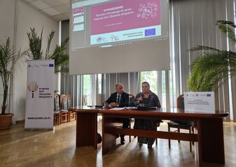 Zdjęcie przedstawia Przewodniczącą Komitetu oraz zastępcę dyrektora Departamentu Pomocy Technicznej i Instrumentów Finansowych