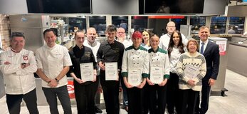 Obrazek przedstawia uczestników konkursu